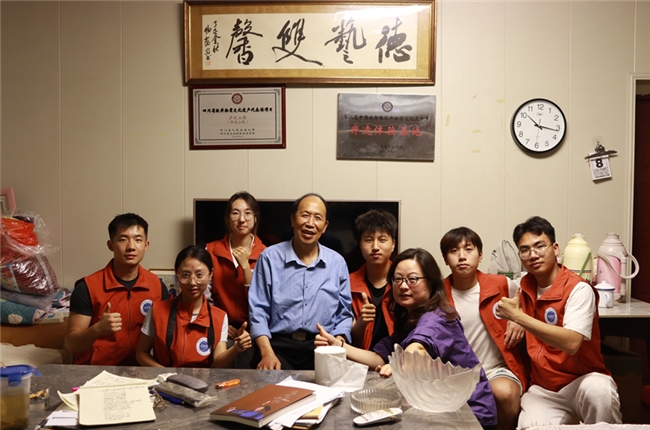 三下乡专栏|成都信息工程大学文化艺术学院＂薪火长征行＂志愿服务队前往川西开展暑期＂三下乡＂社会实践活动