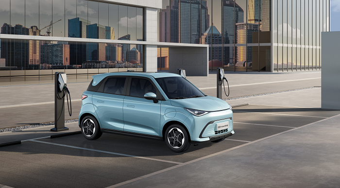 不和顶流比声量，凯翼只卷“用户需要什么”