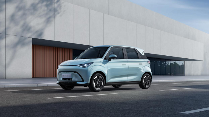 五人出行更从容，拾月Mate周年版真五座设计到底有多香？