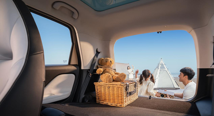 五人出行更从容，拾月Mate周年版真五座设计到底有多香？