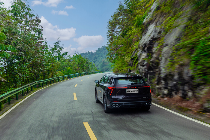 12万买大7座电混就选昆仑iHD 201KM版 通勤不加油 长途不焦虑