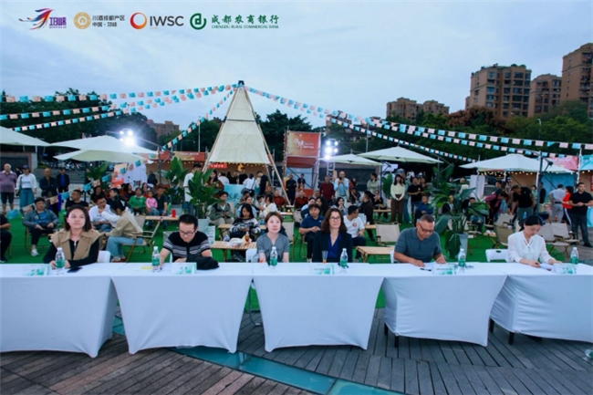 邛崃国际美酒季系列活动暨2025IWSC首届中国区（邛崃）烈性酒大赛圆满举办