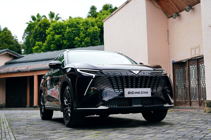 城市用电，长途用油，昆仑iHD 201km版把省钱省心玩明白了！